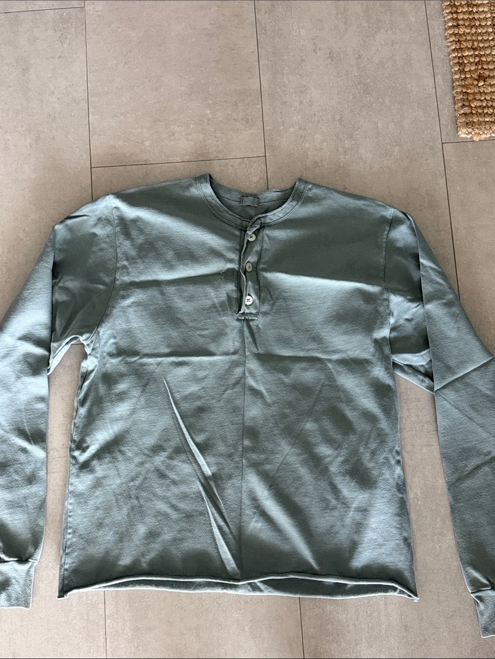100% cotton long-Sleeve top in Sage Green